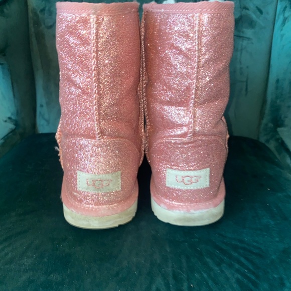 Glitter Pink Ugg - Picture 4 of 5